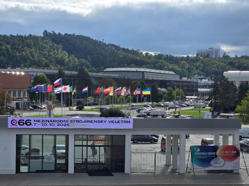 一張含有 戶外, 雲, 建築, 樹狀 的圖片AI 產生的內容可能不正確。