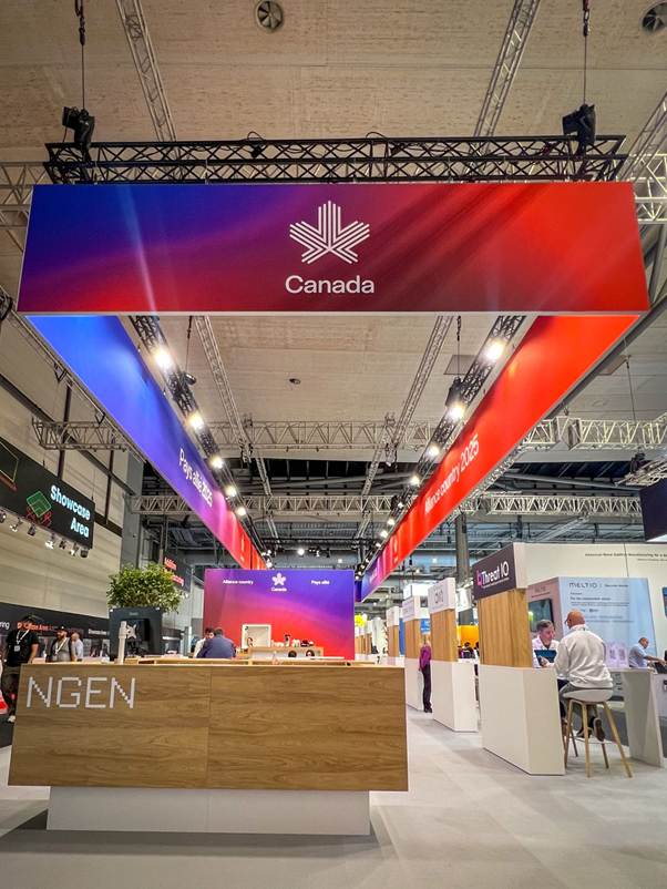 一張含有 天花板, 文字, 室內, 月台 的圖片AI 產生的內容可能不正確。