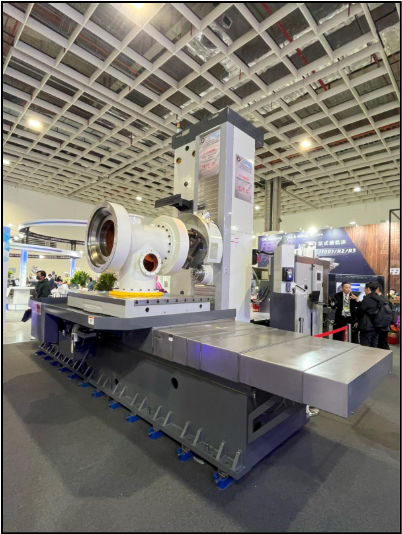 一張含有 室內, 天花板, 機器, 資料表 的圖片AI 產生的內容可能不正確。